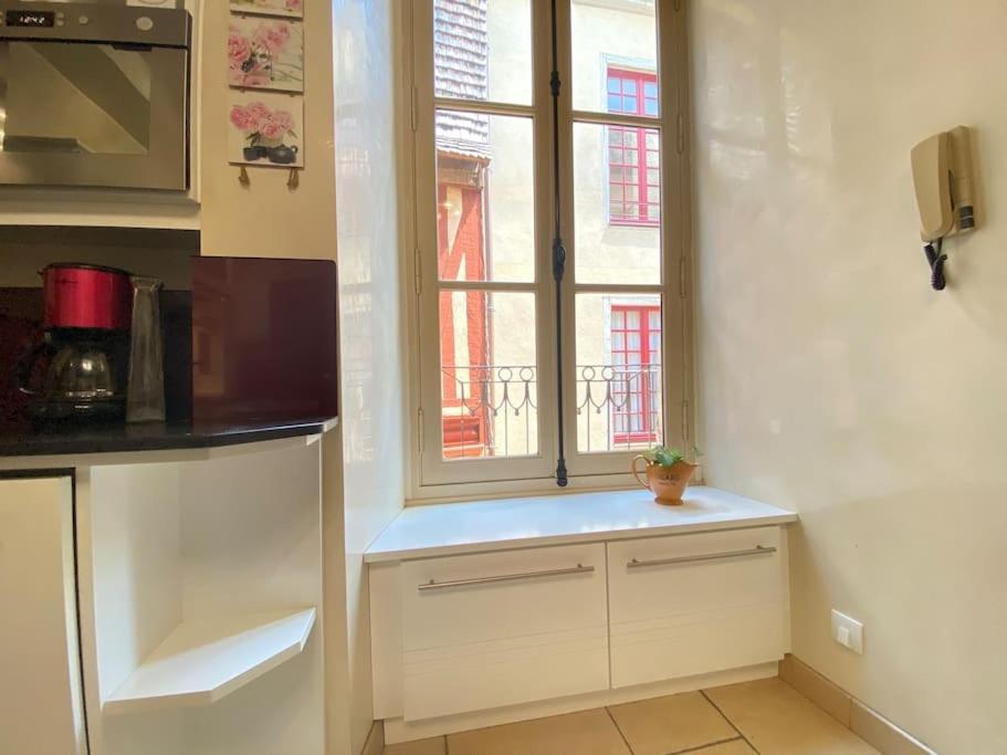 Charmant Appartement - Centre Cite Plantagenet!!! Льо Ман Екстериор снимка